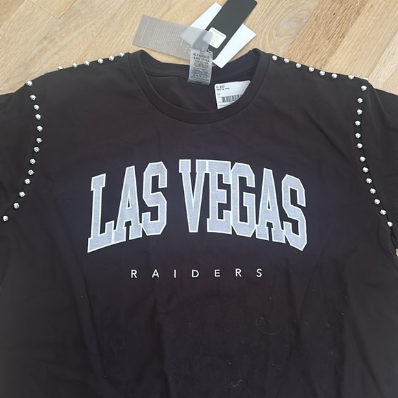 Las Vegas Raiders- NFL game day studded T shirt - Picture 2 of 6